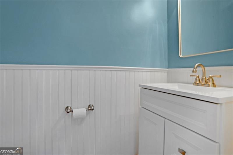 3005 REGAL PARK CT