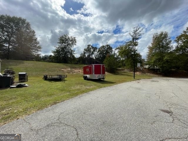 2787 Emery HWY