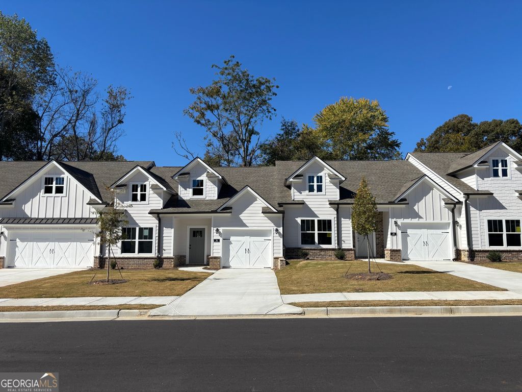 Photo of 36 Village Court #15, Cleveland, GA 30528 (MLS # 10715097)