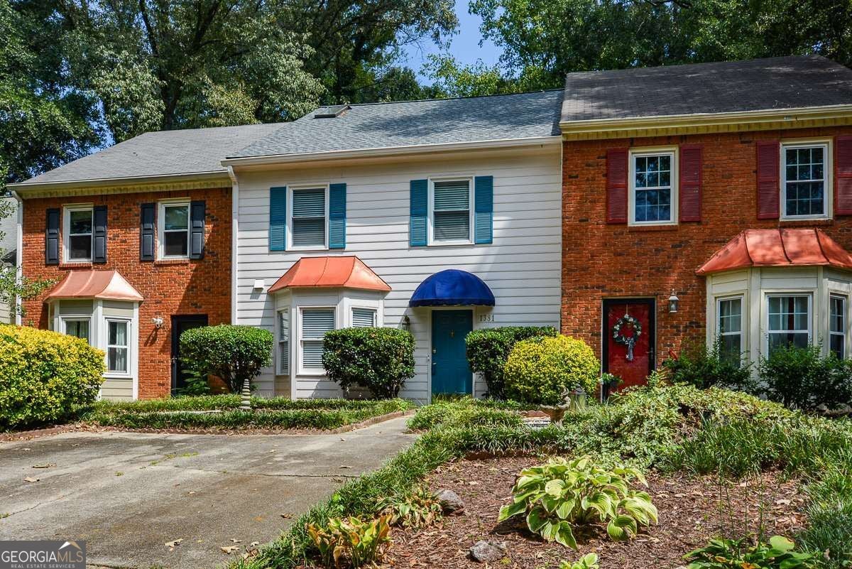 1381 Poplar Pointe SE