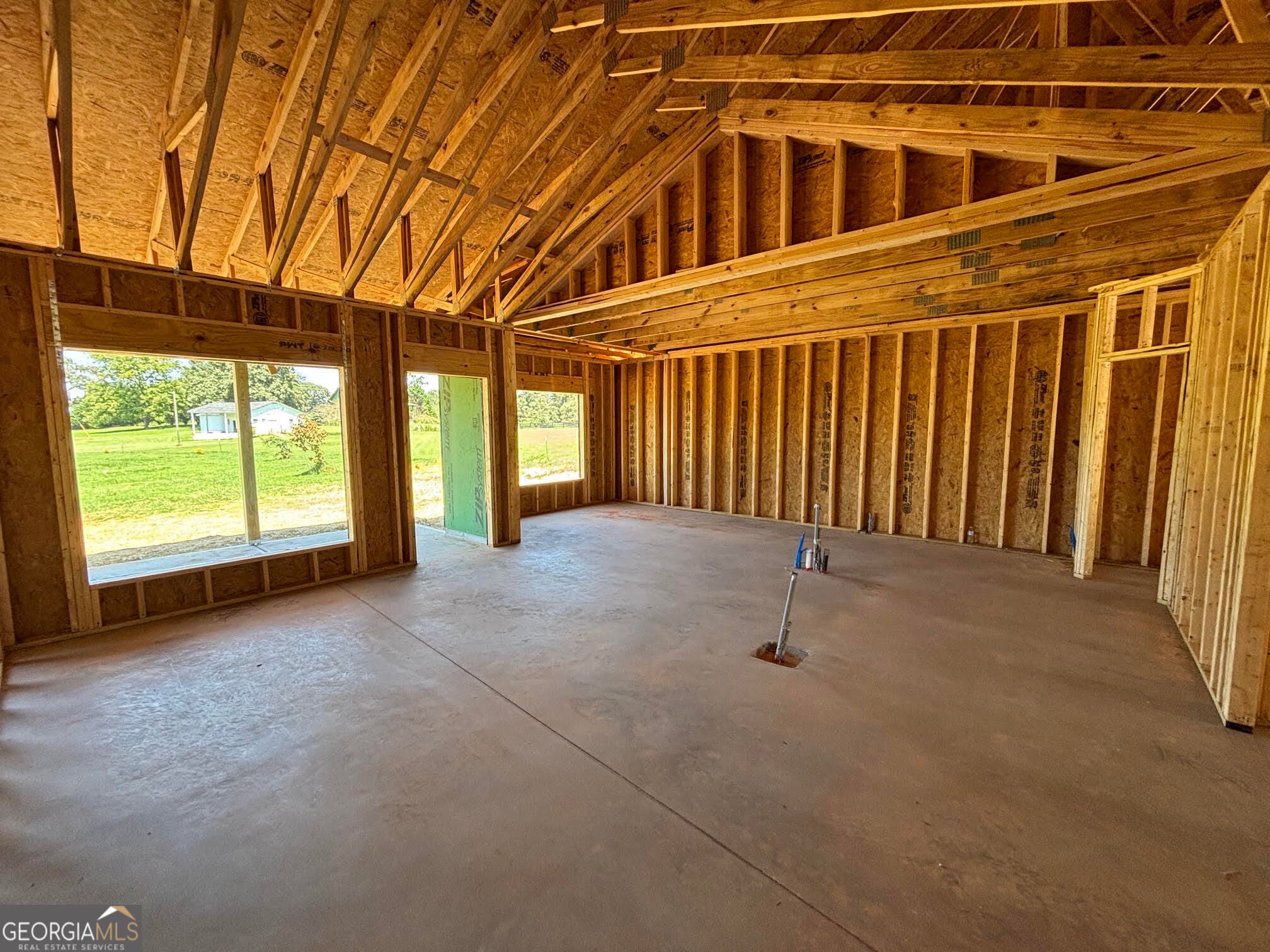 145 Foothills DR