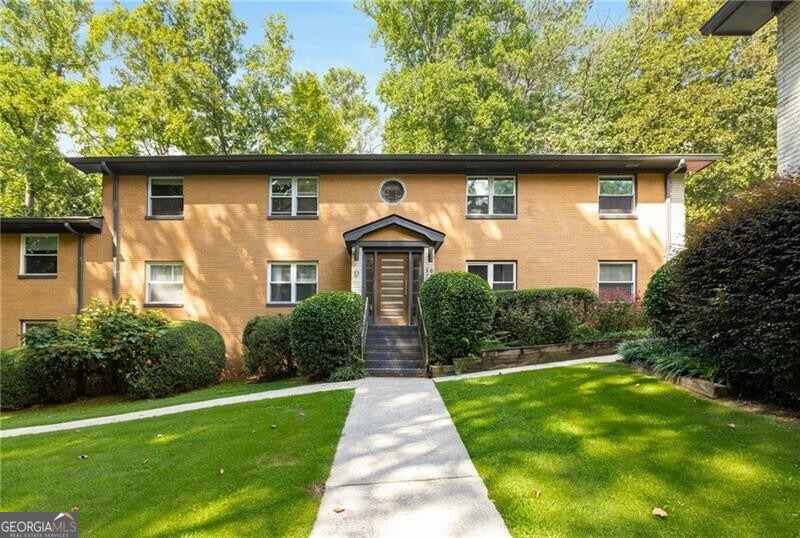 Great 2-bed, 2-bathroom condo located near Downtown Decatur, Emory, and numerous shops and restaurants. There is laundry inside the unit and a community pool. There are no HOA rental restrictions so this is a great investment opportunity as well! There are original oak floors throughout, tile baths, and an updated kitchen. The community is quiet with beautiful green spaces.