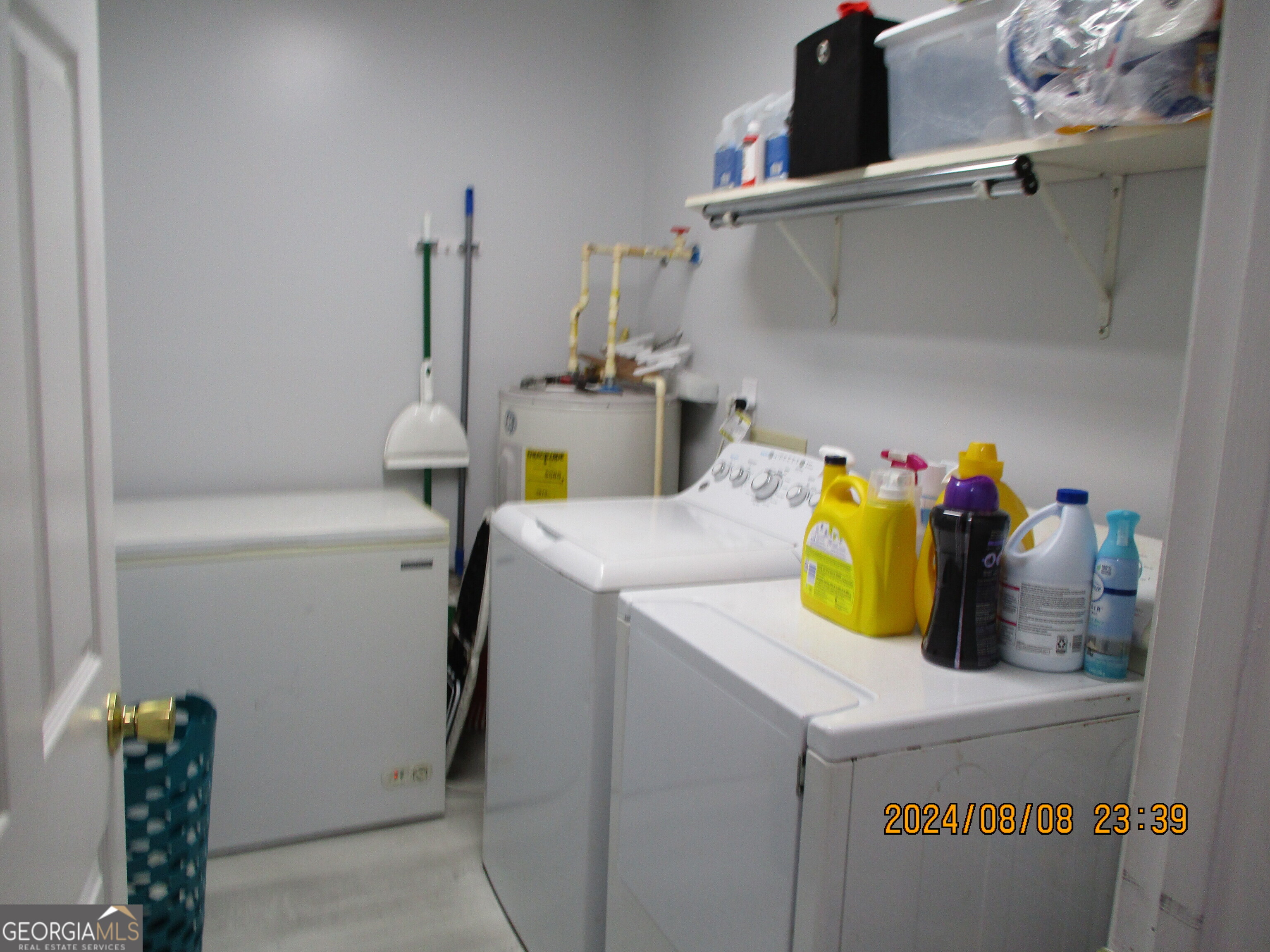 Hogansville, Georgia 30230, United States, 4 Bedrooms Bedrooms, ,2 BathroomsBathrooms,Residential,Pending,48660