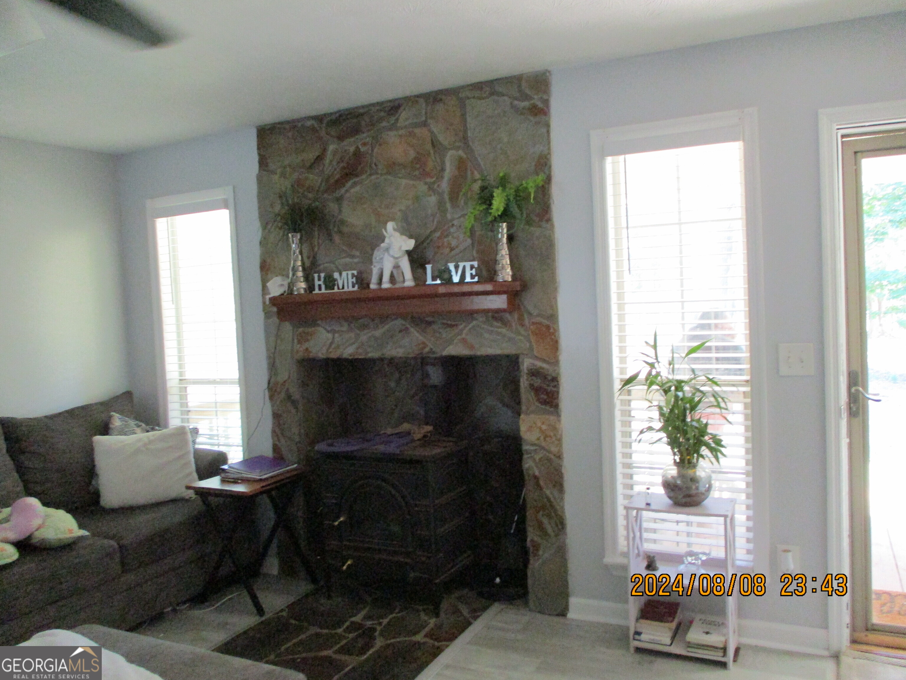 Hogansville, Georgia 30230, United States, 4 Bedrooms Bedrooms, ,2 BathroomsBathrooms,Residential,Pending,48660