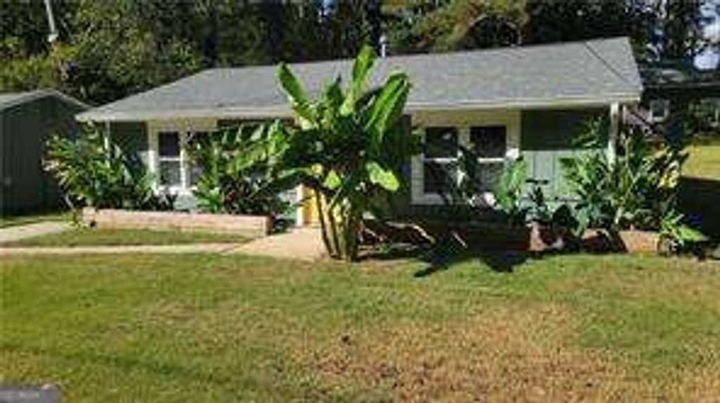 Photo of 2641 Connally Drive, East Point, GA 30344 (MLS # 10732279)