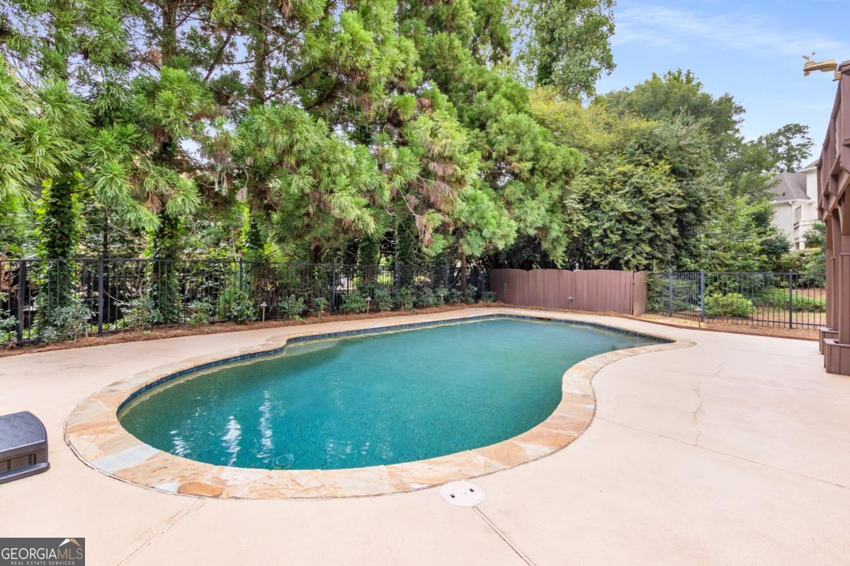 315 Waters Bend WAY