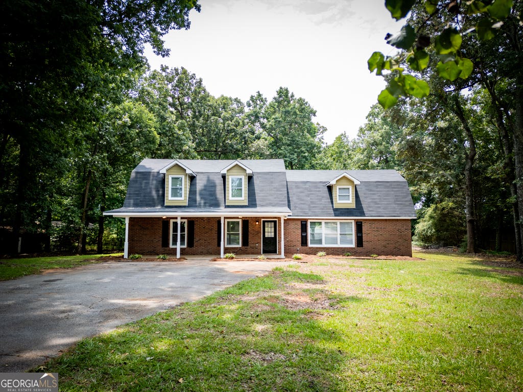 Photo of 20 Ellis Trail, Covington, GA 30016 (MLS # 10793454)