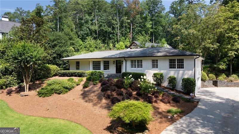 505 Hillside DR NW