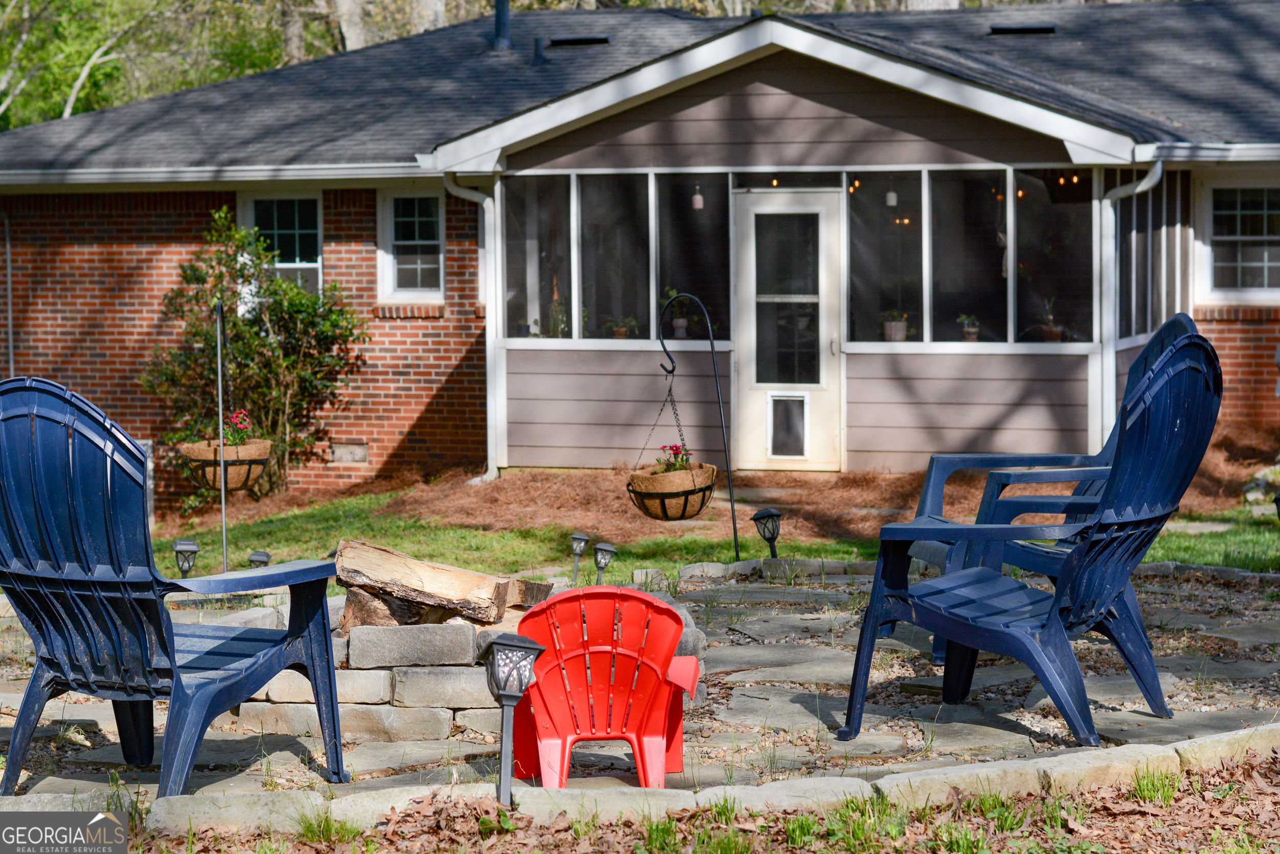 3963 Craigwood DR NW