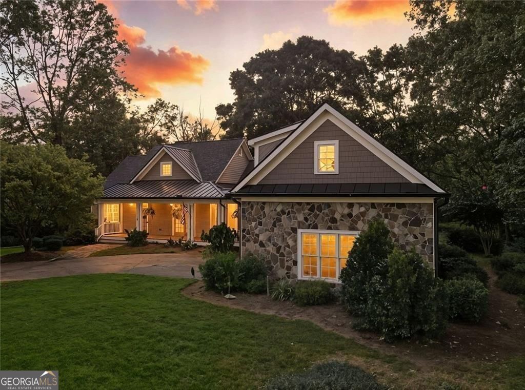 BRADSHAW FARM - Residential