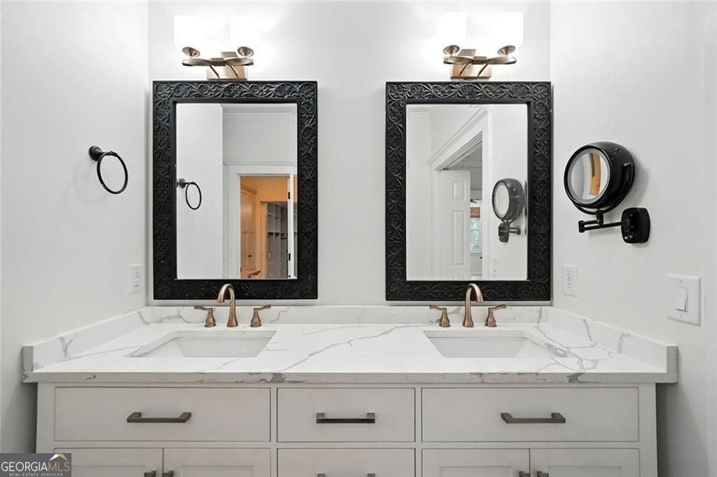 BRADSHAW FARM - Residential