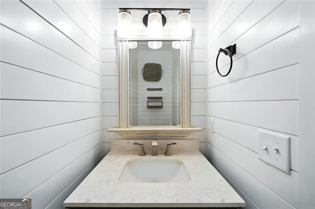 BRADSHAW FARM - Residential