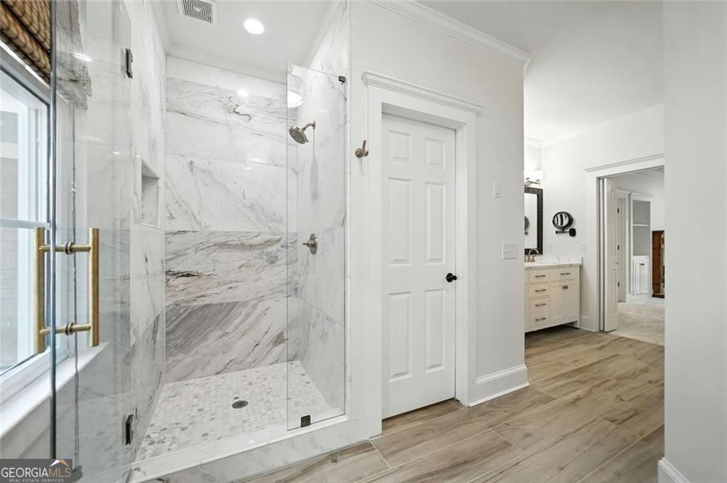 BRADSHAW FARM - Residential