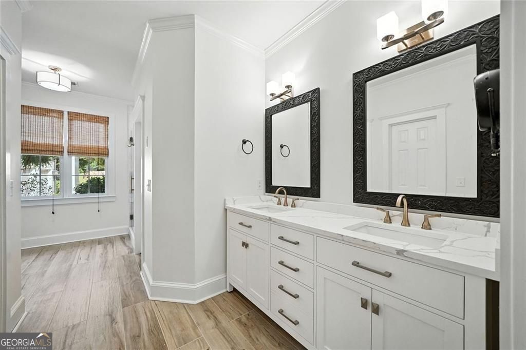 BRADSHAW FARM - Residential