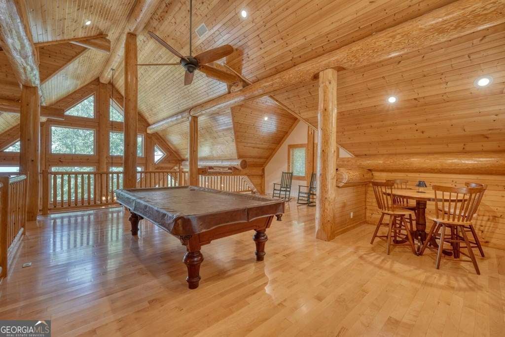 310 Hickory Frk, Blairsville, GA, 30512, USA, 4 Bedrooms Bedrooms, ,6 BathroomsBathrooms,Residential,Pending,310 Hickory Frk,10789732