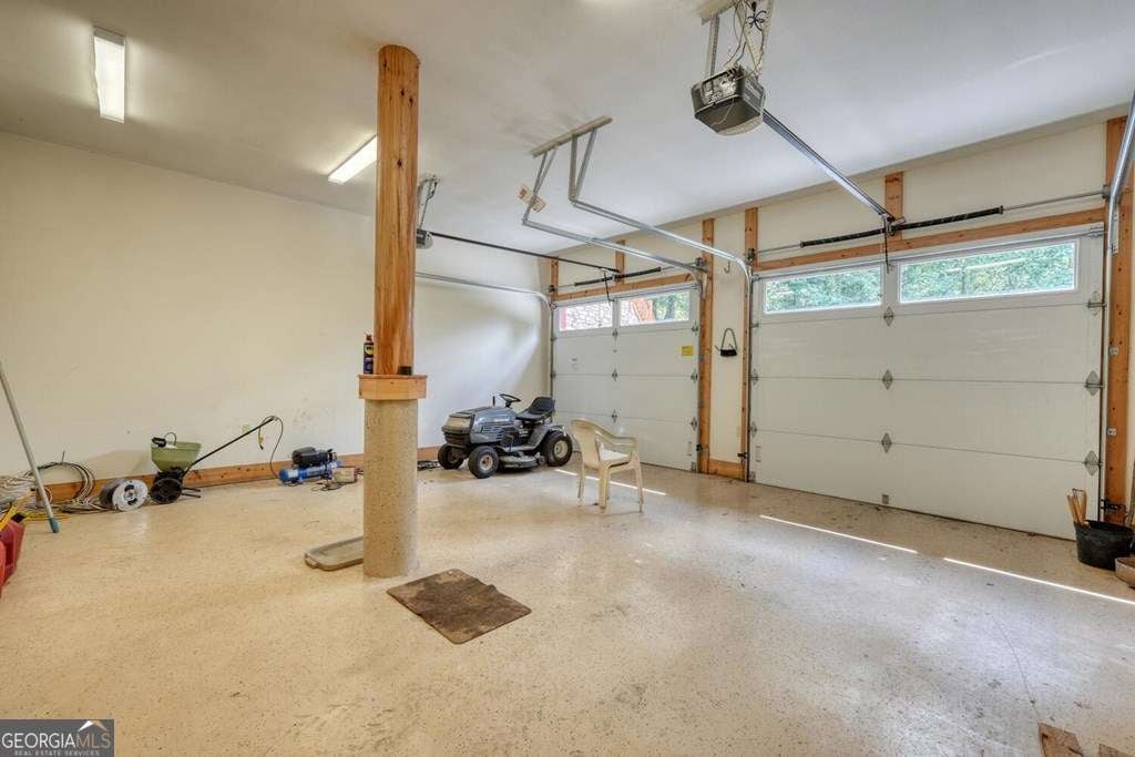 310 Hickory Frk, Blairsville, GA, 30512, USA, 4 Bedrooms Bedrooms, ,6 BathroomsBathrooms,Residential,Pending,310 Hickory Frk,10789732