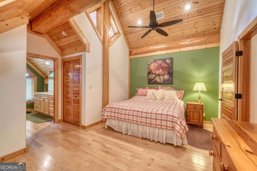 310 Hickory Frk, Blairsville, GA, 30512, USA, 4 Bedrooms Bedrooms, ,6 BathroomsBathrooms,Residential,Pending,310 Hickory Frk,10789732