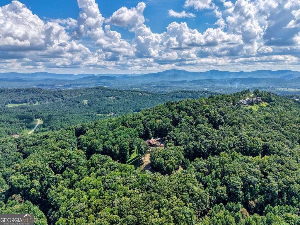 310 Hickory Frk, Blairsville, GA, 30512, USA, 4 Bedrooms Bedrooms, ,6 BathroomsBathrooms,Residential,Pending,310 Hickory Frk,10789732