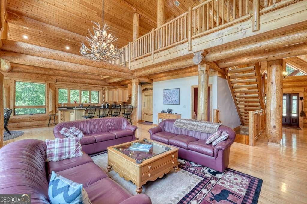 310 Hickory Frk, Blairsville, GA, 30512, USA, 4 Bedrooms Bedrooms, ,6 BathroomsBathrooms,Residential,Pending,310 Hickory Frk,10789732