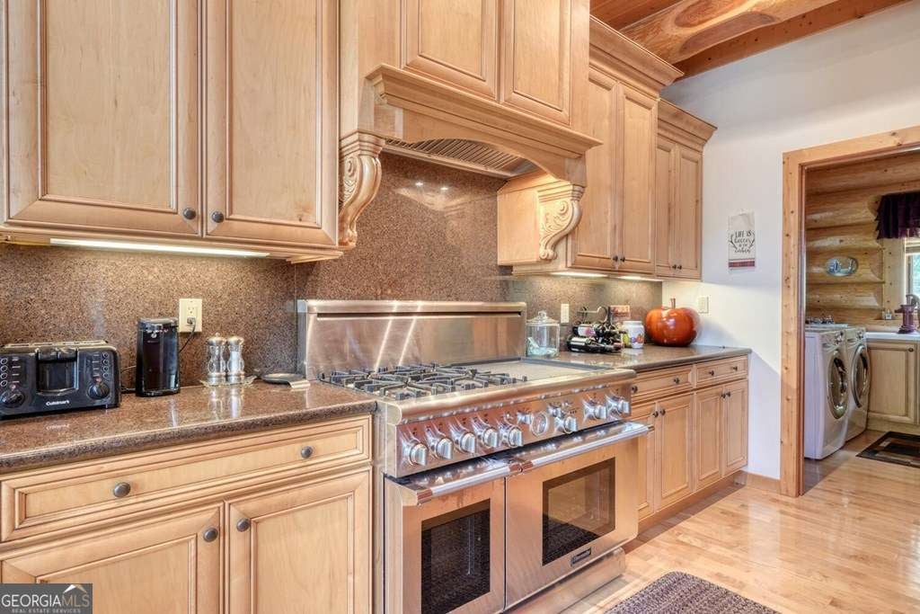 310 Hickory Frk, Blairsville, GA, 30512, USA, 4 Bedrooms Bedrooms, ,6 BathroomsBathrooms,Residential,Pending,310 Hickory Frk,10789732