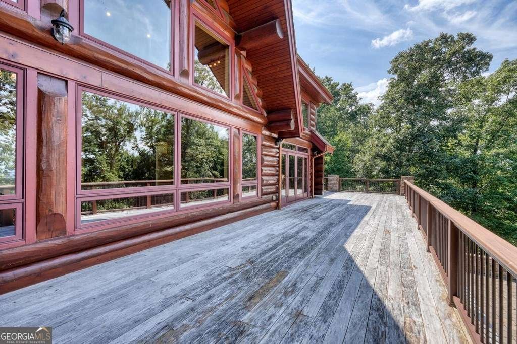 310 Hickory Frk, Blairsville, GA, 30512, USA, 4 Bedrooms Bedrooms, ,6 BathroomsBathrooms,Residential,Pending,310 Hickory Frk,10789732