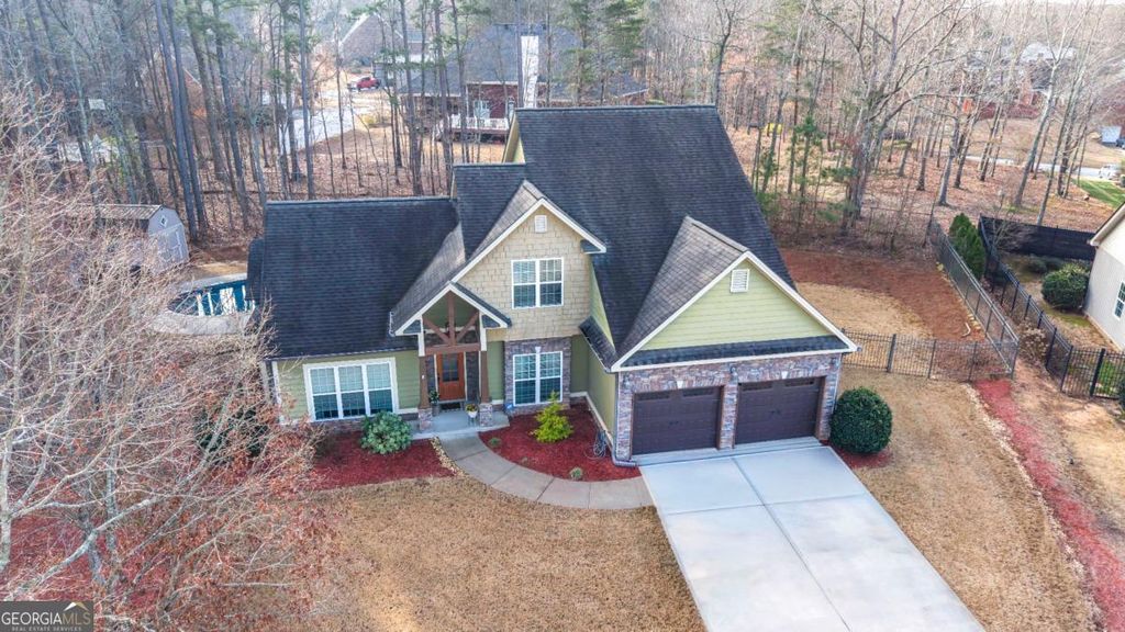Photo of 824 Vicki Circle, Bremen, GA 30110 (MLS # 10742858)