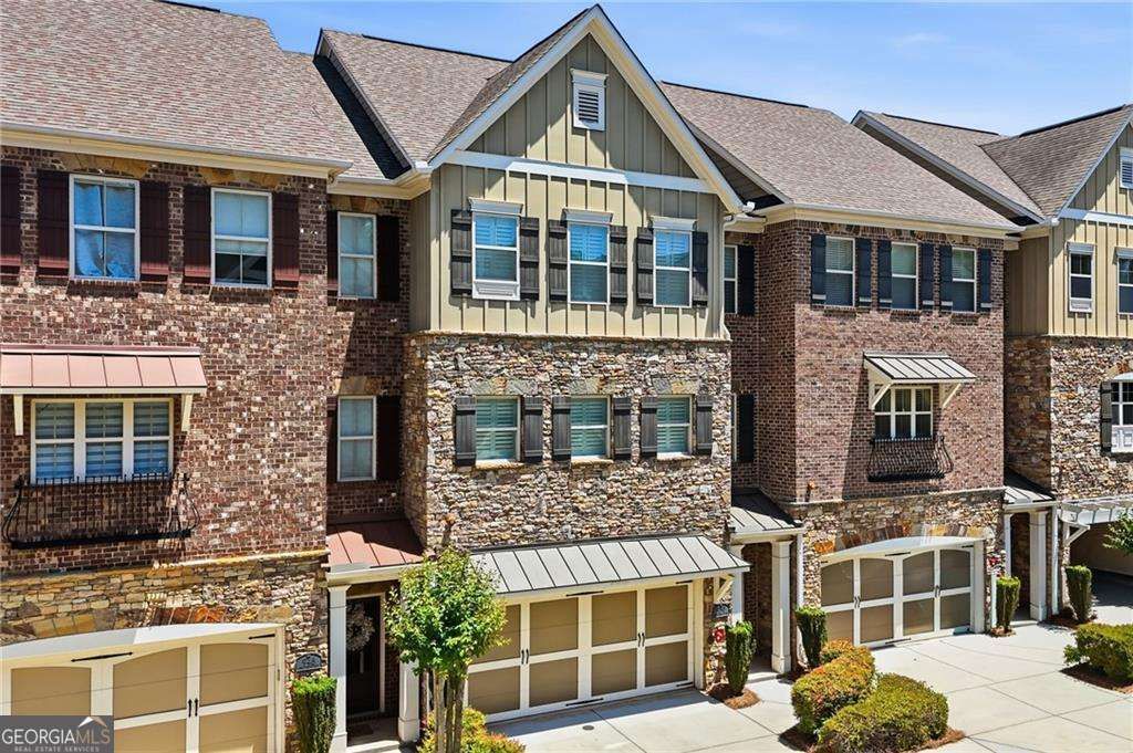Photo of 950 Opelousas Way, Atlanta, GA 30328 (MLS # 10768431)