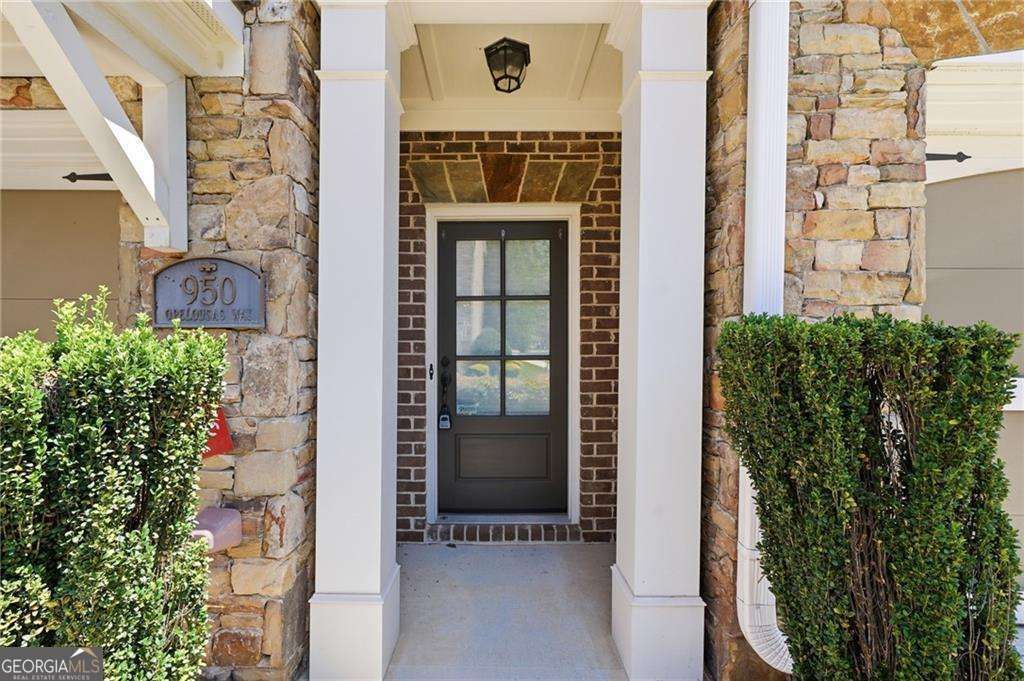 Photo of 950 Opelousas Way, Atlanta, GA 30328 (MLS # 10768431)