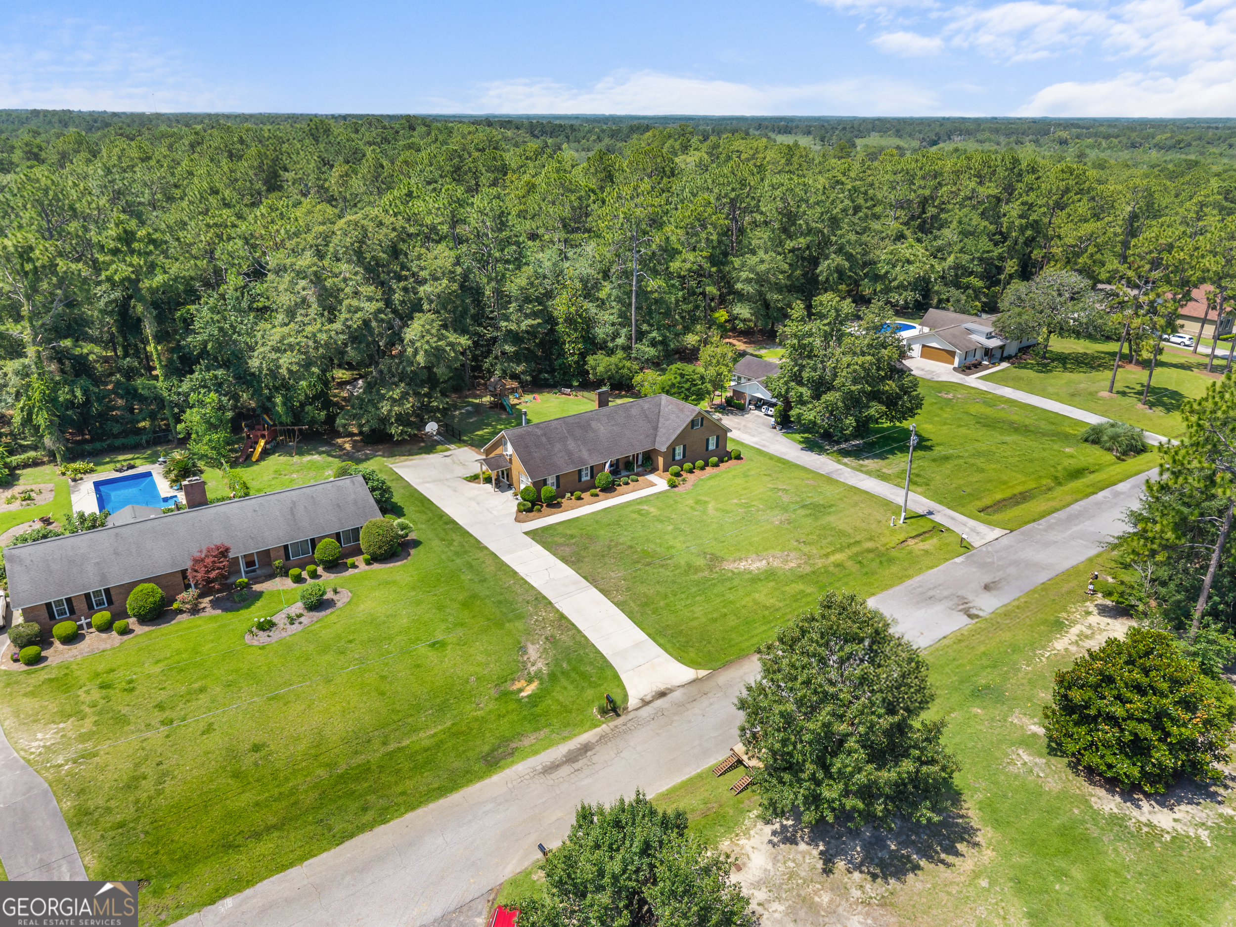 116 Evergreen DR