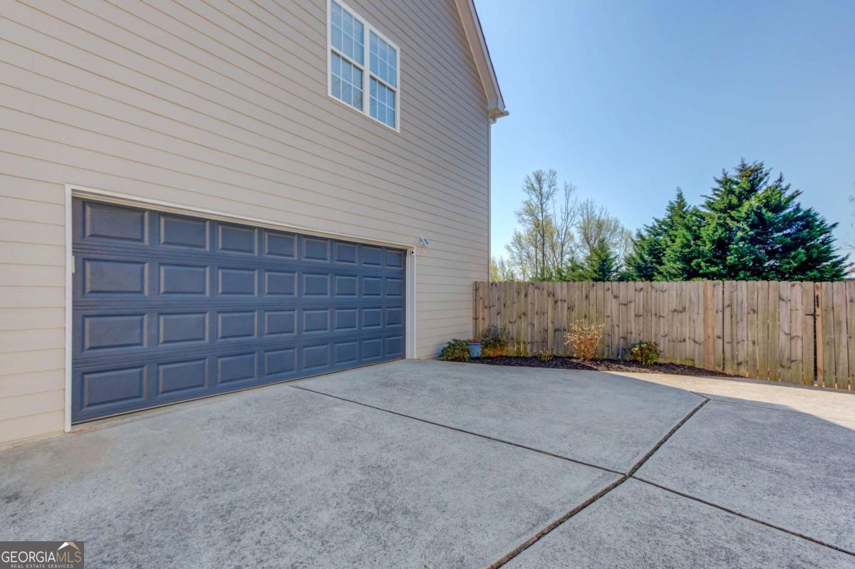 1608 School House RUN