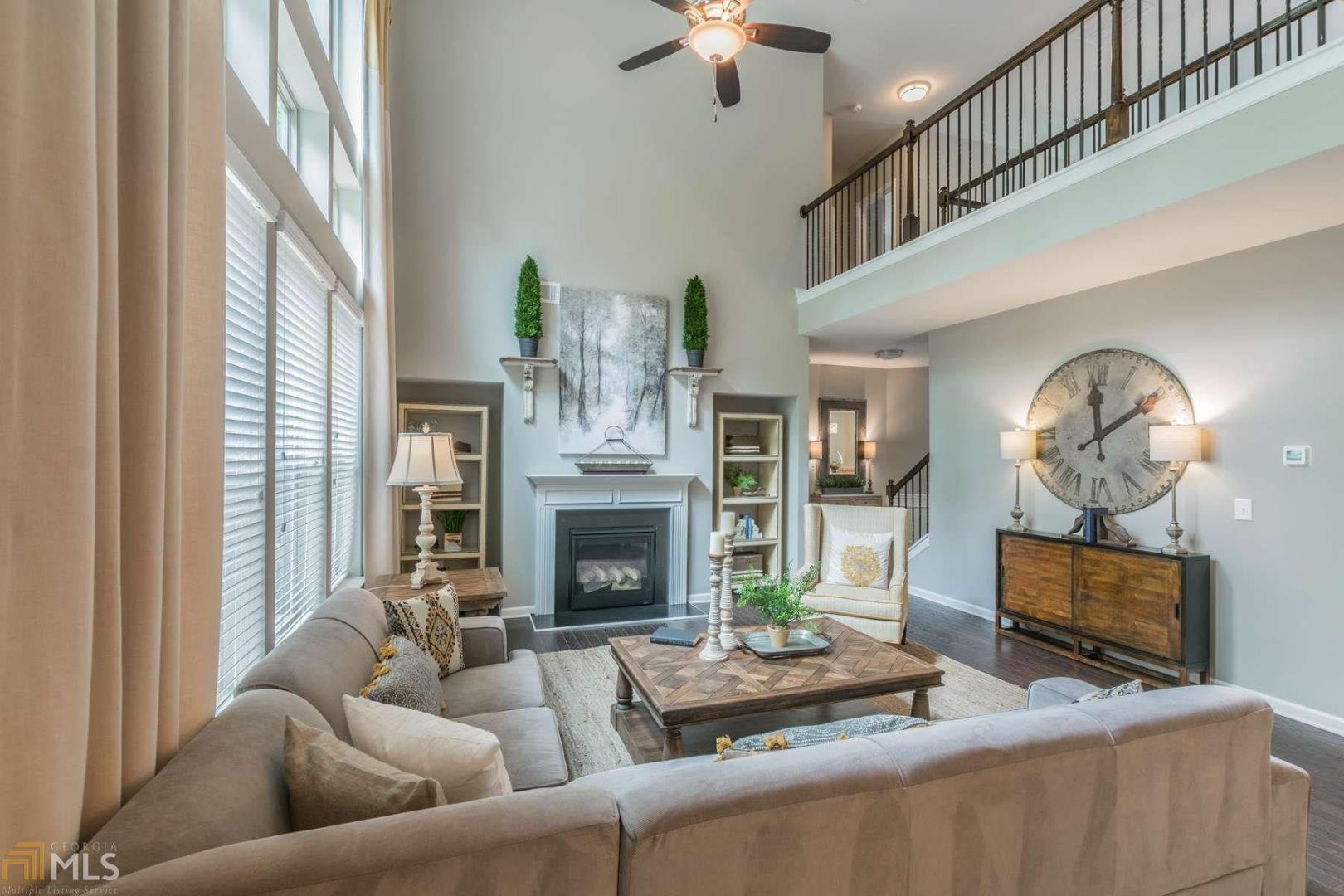 Holly Glen - Residential