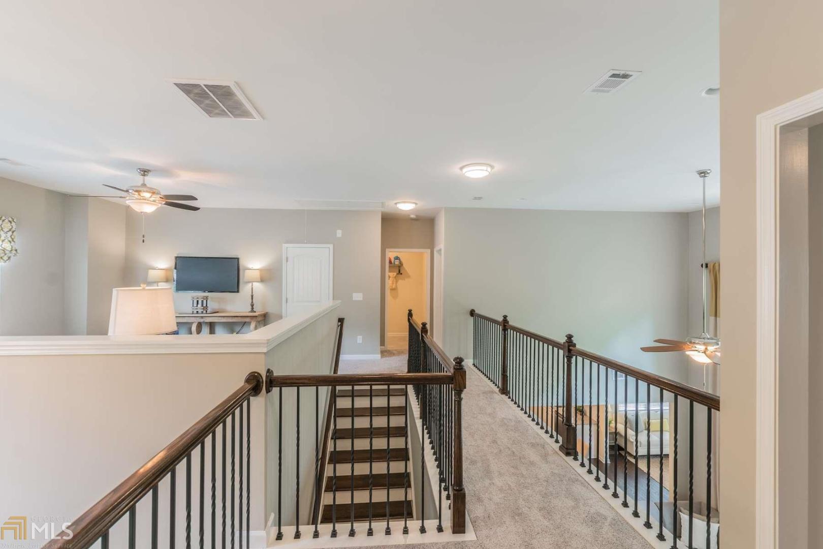 Holly Glen - Residential