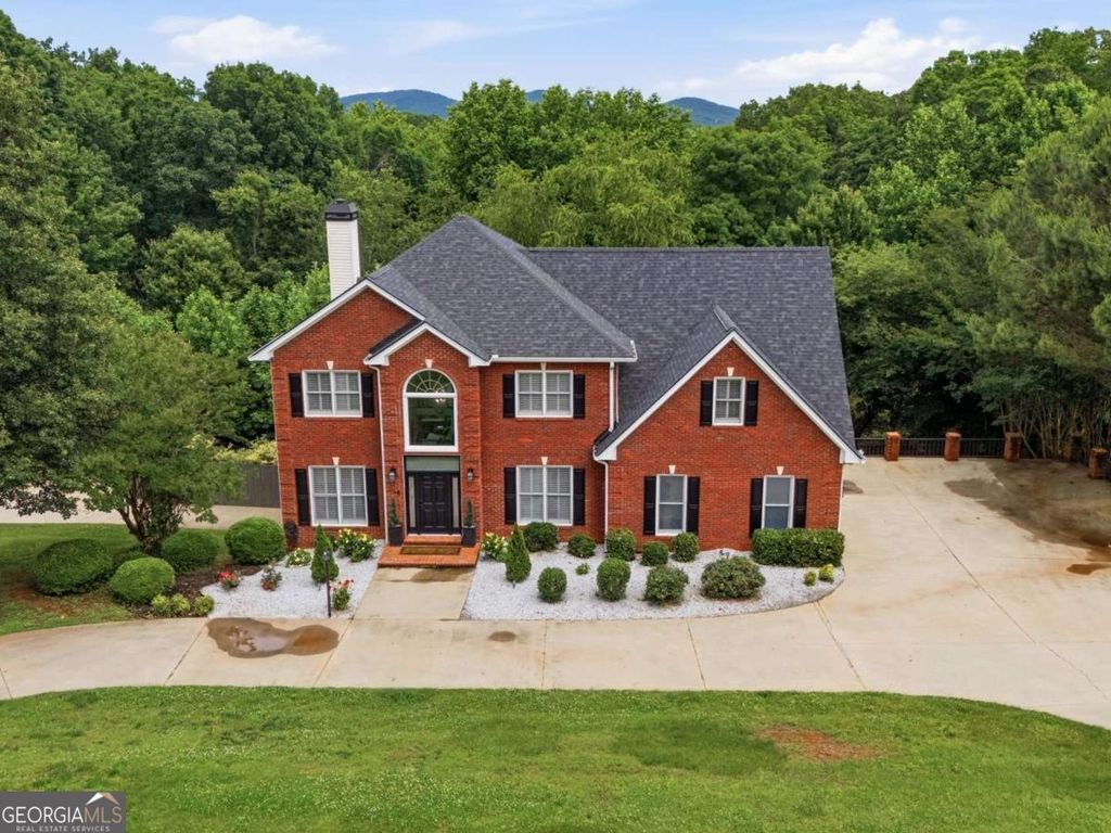 Photo of 296 Cloudland Rd, Dahlonega, GA 30533 (MLS # 10773927)