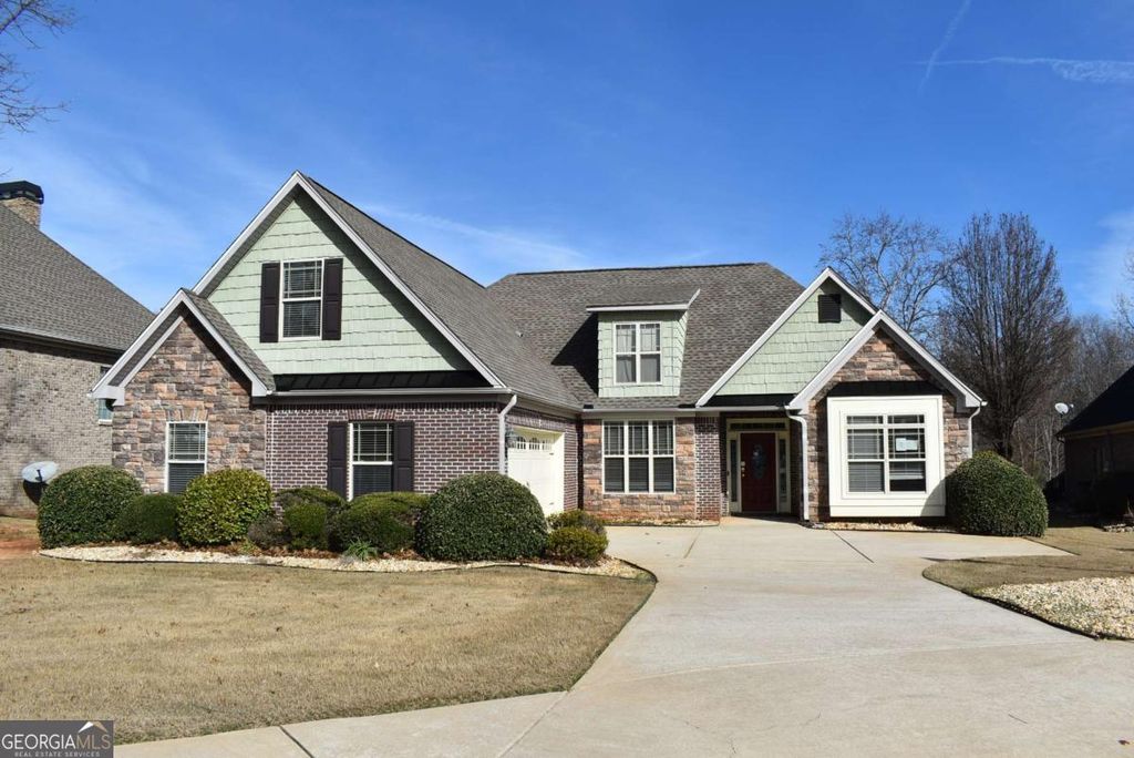 Photo of 724 Cams Creek, Mcdonough, GA 30253 (MLS # 10671545)