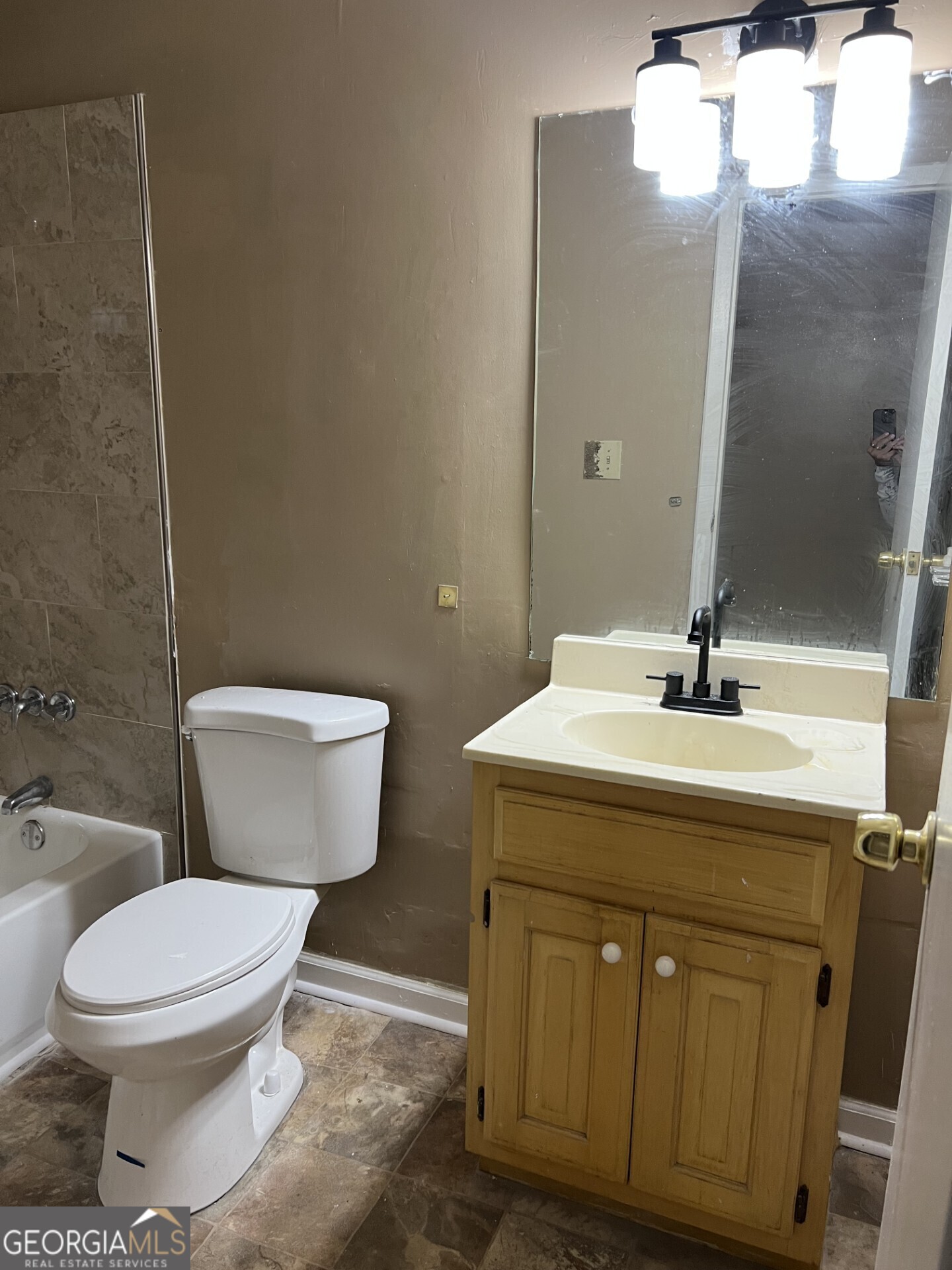 3575 Oakvale RD 706