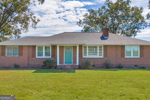 233 Duncan RD Royston GA 30662