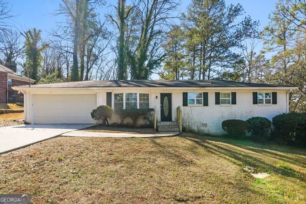 Photo of 4656 Ivywood Drive SW, Atlanta, GA 30331 (MLS # 10695404)