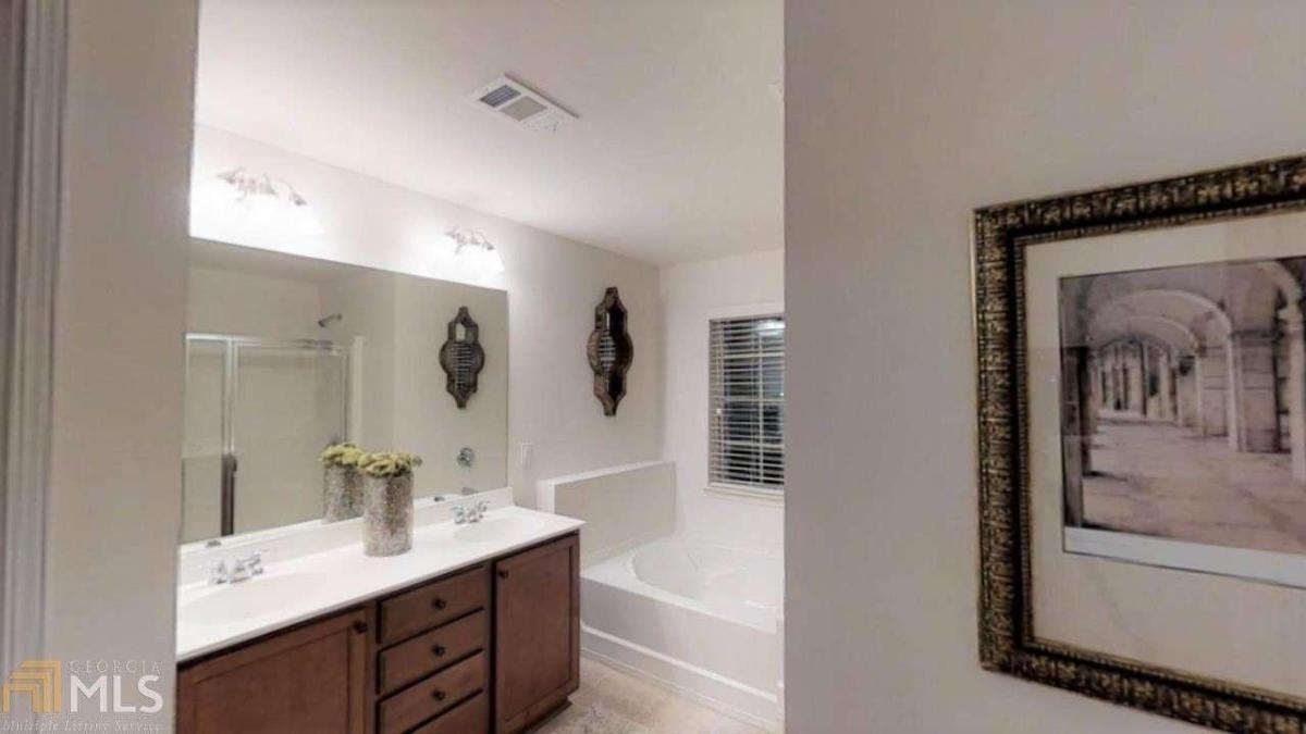 Renaissance At South Park - Residential