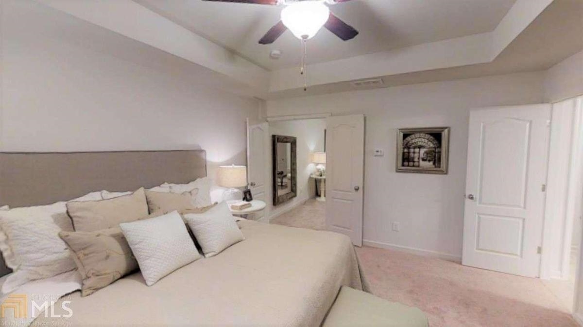 Renaissance At South Park - Residential
