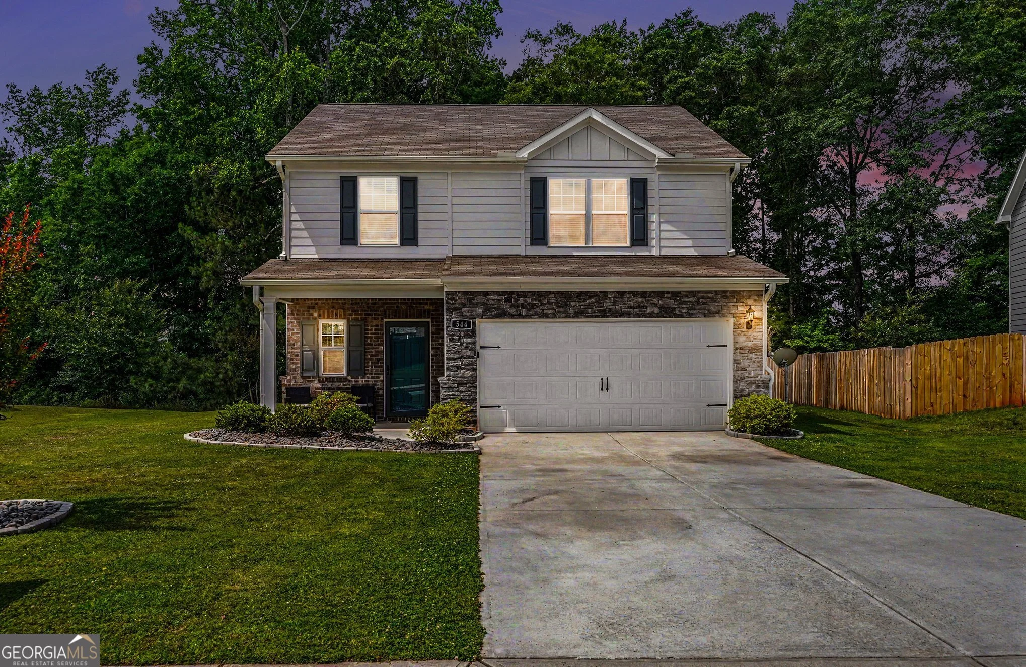 544 Moline Way