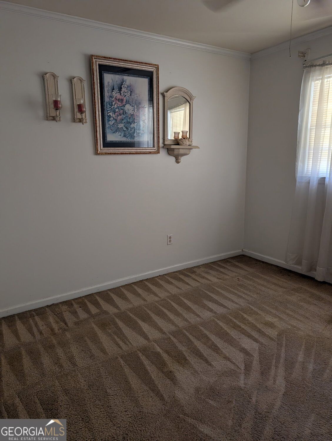 120 King DR