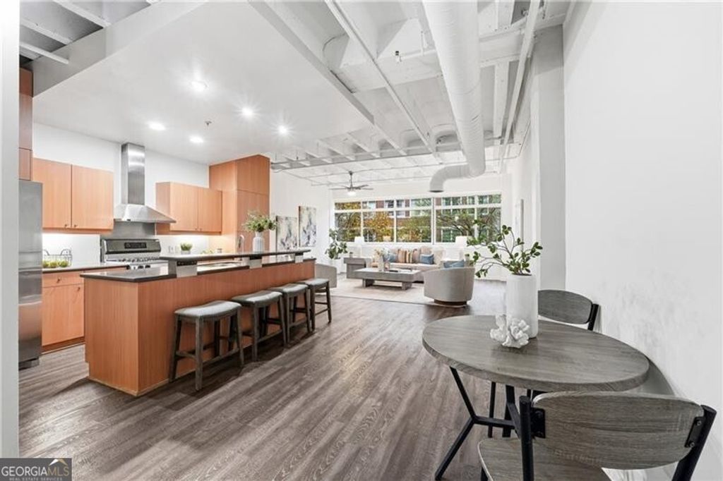 Photo of 805 Peachtree Street NE #415, Atlanta, GA 30308 (MLS # 10717776)