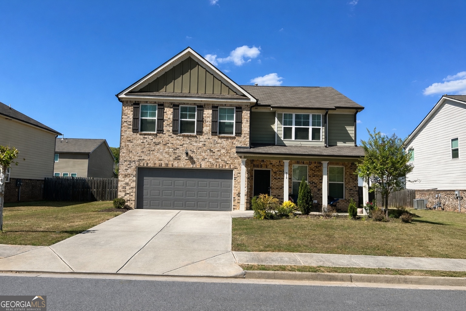 372 Layfield DR