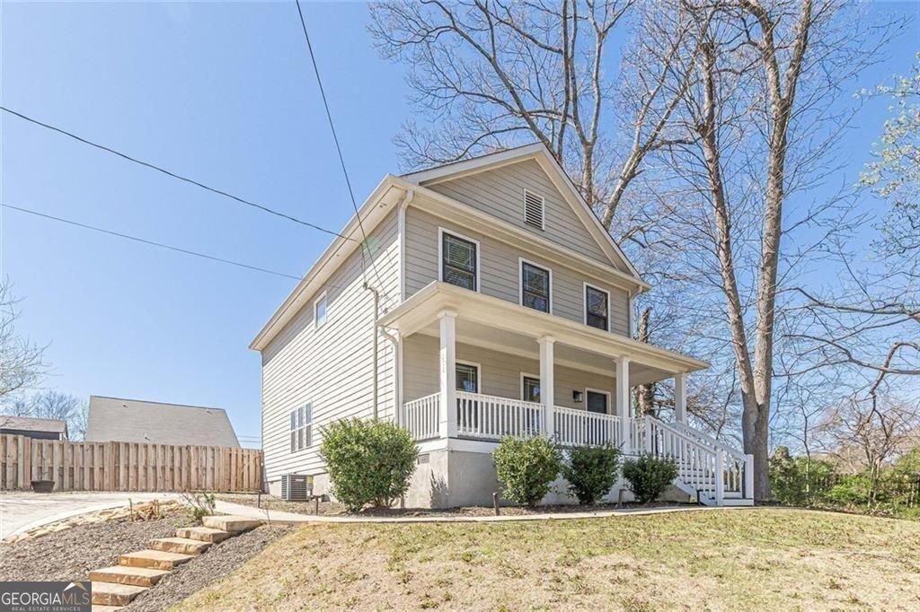 Photo of 1303 Hill Street SE, Atlanta, GA 30315 (MLS # 10670628)