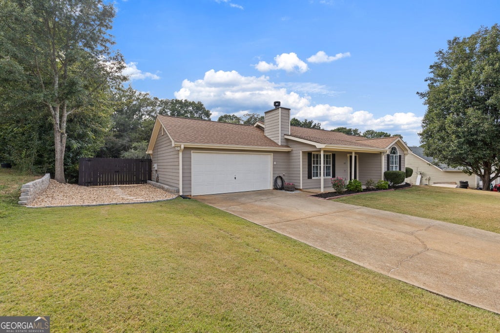 Photo of 655 Thorn Brook Ridge, Bethlehem, GA 30620 (MLS # 10835558)