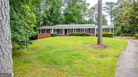3916 Ridgewood DR SE Smyrna GA 30080