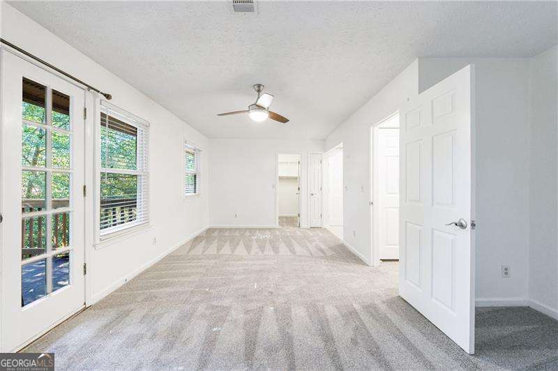 Spinnaker Cove - Residential