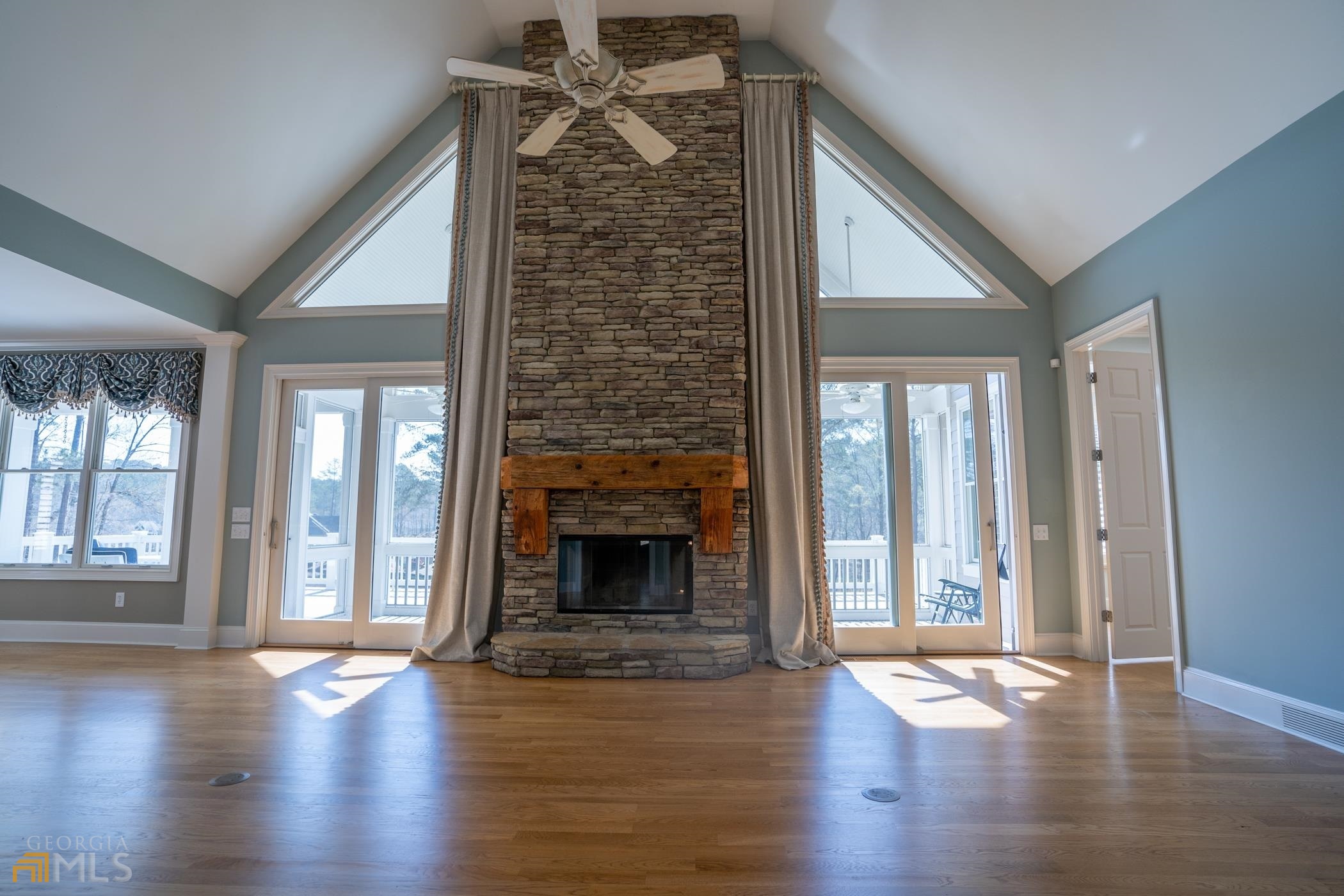 Reynolds Lake Oconee - Residential