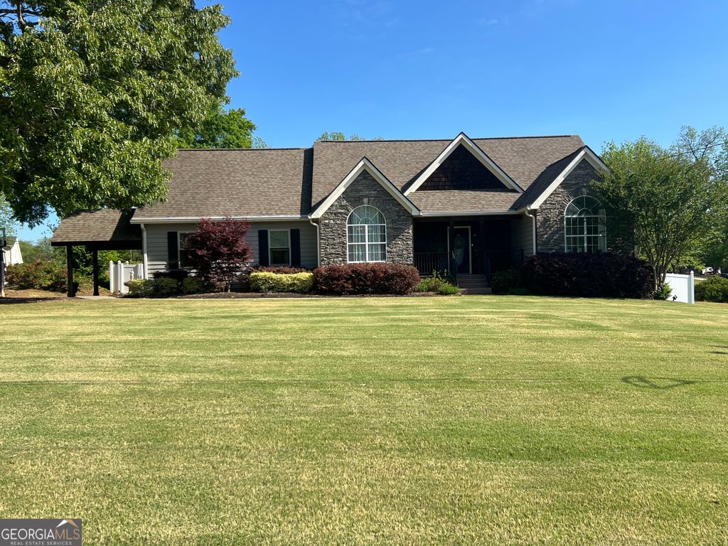 Photo of 201 Abigaile Court, McDonough, GA 30252 (MLS # 10735709)