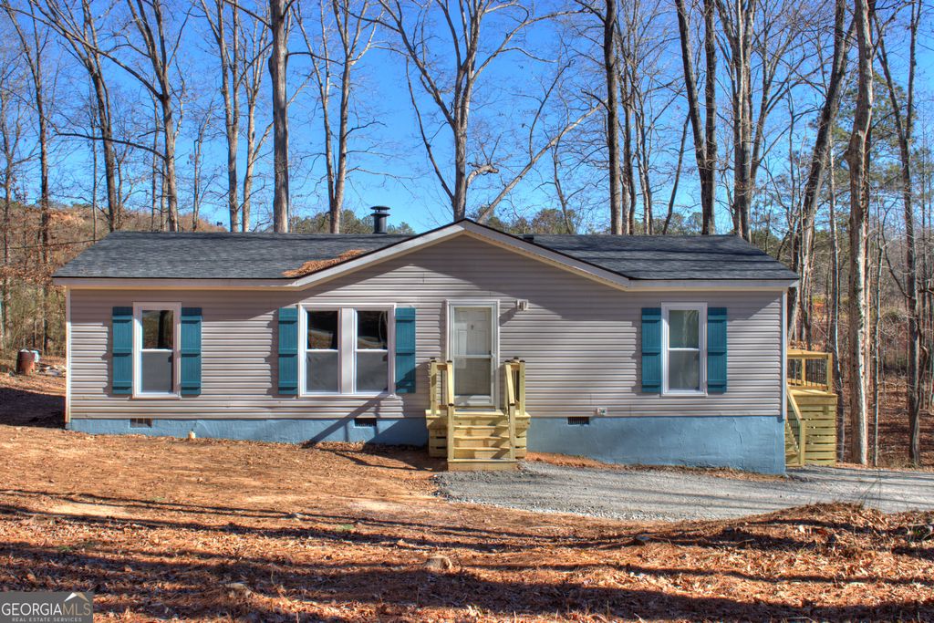 Photo of 856 Walnut Dr, Monroe, GA 30655 (MLS # 10676896)